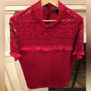 Gibson Women’s Red Lace Design Blouse in Size Large